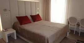 Hostellerie des Criquets | Nouvelle-Aquitaine - Gironde (bölge) - Bordeaux (ve civarı) - Blanquefort