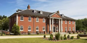 Elme Hall Hotel