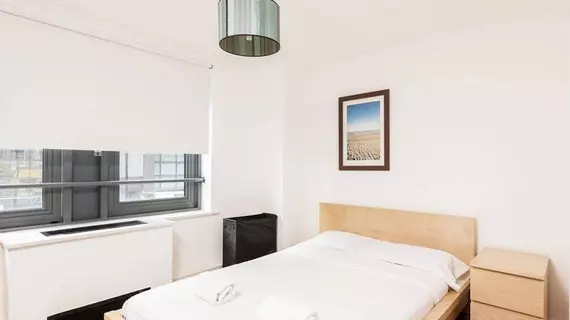 City Stay Aparts - Liverpool Street Apartment | Londra (ve civarı) - London City Center - City of London