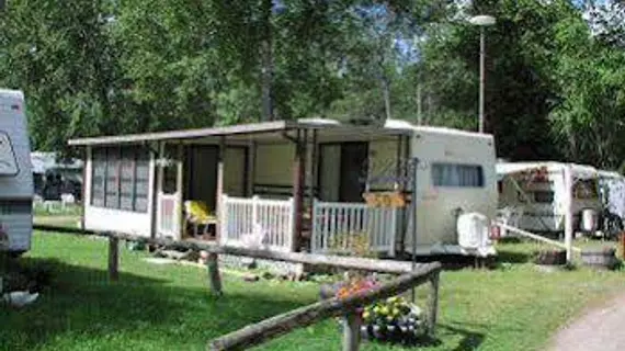 Jell-E-Bean Campground and Trailers | Ontario - Barrie - Orillia (ve civarı) - Wasaga Plajı