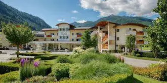 Alpenpalace Deluxe Hotel & Spa Resort