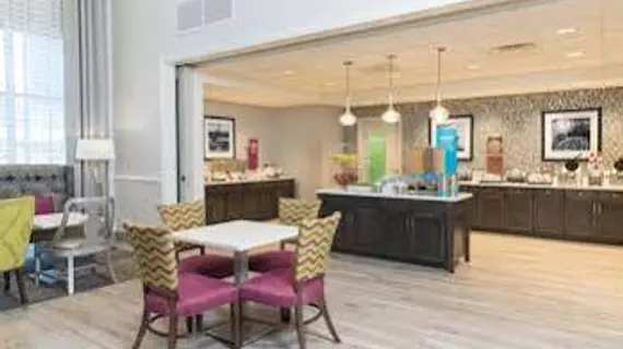 Hampton Inn & Suites by Hilton Chicago Schaumburg IL | İllinois - Schaumburg