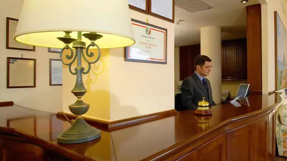 Hotel Isabella | Sicilya - Messina (vilayet) - Taormina Sahili - Taormina - Taormina Kent Merkezi