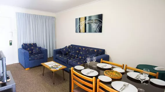 Aabon Holiday Apartments & Motel | Queensland - Brisbane (ve civarı) - Wooloowin