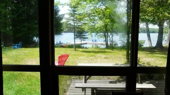 Walker Lake Resort | Ontario - Muskoka - Huntsville (ve civarı) - Lake of Bays