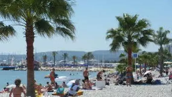 ibis Styles Nice Cap 3000 Airport | Provence - Alpes - Cote d'Azur - Saint-Laurent-du-Var