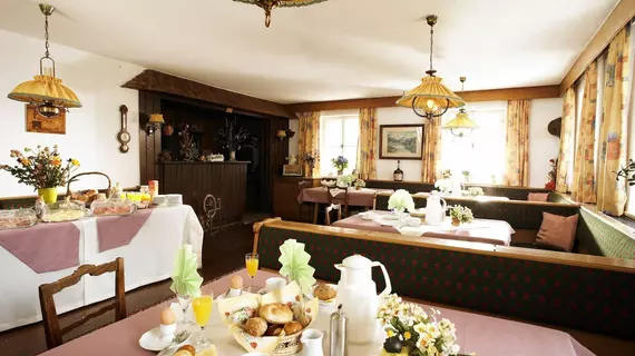 Pension Heilbad Burgwies | Salzburg (eyalet) - Zell am See - Stuhlfelden