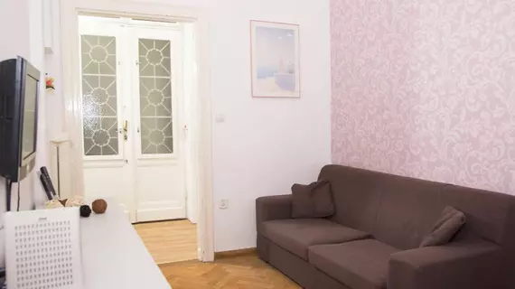 AltraCasa Apartments | Pest County - Budapeşte (ve civarı) - Budapeşte Kent Merkezi - Belváros - Lipótváros