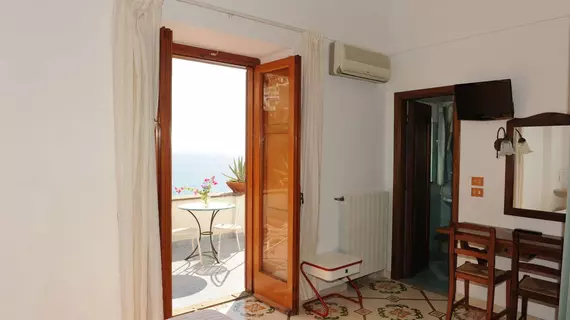 Hotel Dimora Fornillo | Campania - Salerno (il) - Positano