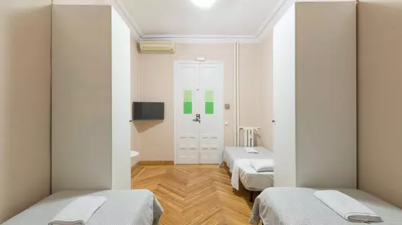 Rooms Argüelles 58 - Hostel | Madrid Özerk Topluluğu - Madrid (ve civarı) - Centro - Malasana