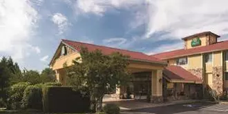 Best Western Plus Parkway Inn