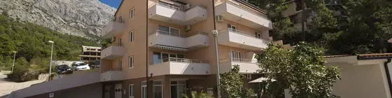 Apartments Vila Adrijana | Split-Dalmaçya - Baska Voda