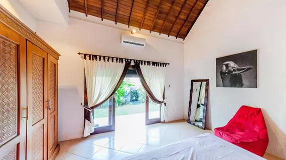 Mermaid Seminyak villa | Bali - Badung - Günbatımı Yolu