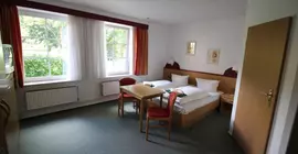 Hotel Carstens | Schleswig-Holstein - Bordesholm