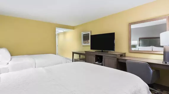 Hampton Inn and Suites Tampa Airport Avion Park Westshore | Florida - Tampa (ve civarı) - Tampa