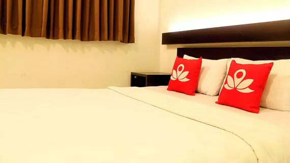 ZEN Premium Setrawangi Raya | West Java - Bandung (ve civarı) - Bandung