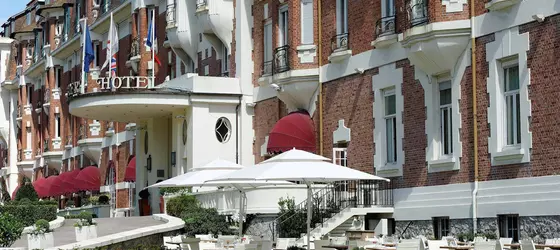 Hôtel Barrière Le Westminster | Hauts-de-France - Pas-de-Calais (bölge) - Le Touquet-Paris-Plage