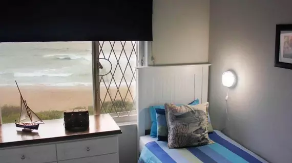 Amanzi Beach House | KwaZulu-Natal (il) - Hibiscus Coast - Hibberdene