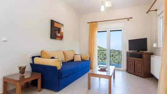 Pefkos Studios | Tesalya - Skopelos