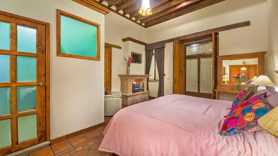 Hotel Casa del Naranjo | Michoacan - Morelia (ve civarı) - Patzcuaro