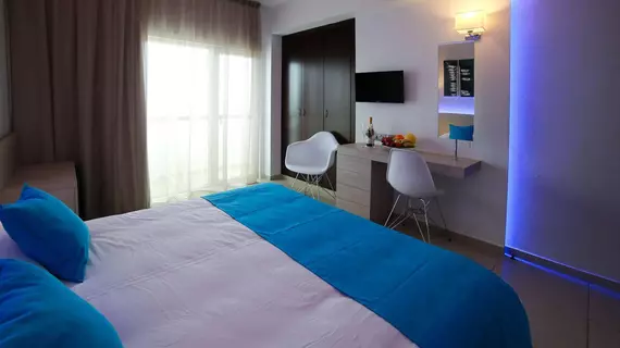 Les Palmiers Beach Hotel | Larnaka Bölgesi - Larnaka - Larnaka Şehir Merkezi