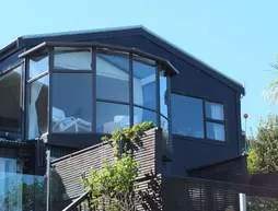 Le Chalet Waiheke Apartments | Auckland Bölgesi - Auckland (ve civarı) - Waiheke Island - Ostend