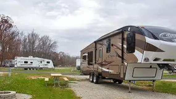 Indian Lakes RV Campground | Indiana - Greensburg (ve civarı) - Sunman