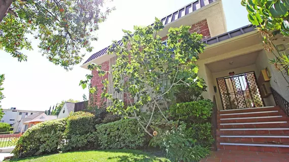 Affordable Cozy Town House in Glendale | Kaliforniya - Los Angeles County - Burbank