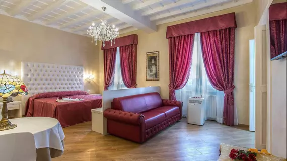 Trevi Rome Suite | Lazio - Roma (ve civarı) - Roma Kent Merkezi - Rione II Trevi