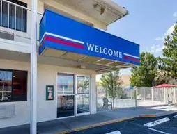 Motel 6 Carson City | Nevada - Carson City (ve civarı) - Carson City