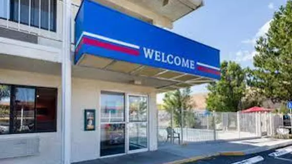 Motel 6 Carson City | Nevada - Carson City (ve civarı) - Carson City