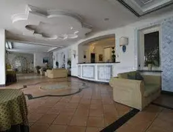 Hotel Club Sabbiadoro | Campania - Salerno (il) - Salerno (ve civarı) - Battipaglia