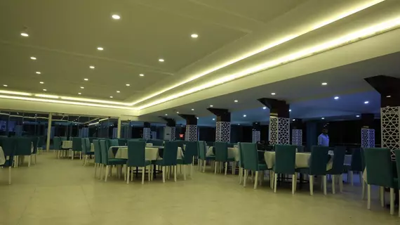 Bilgehan Hotel | Antalya - Muratpaşa - Güzeloba Mahallesi