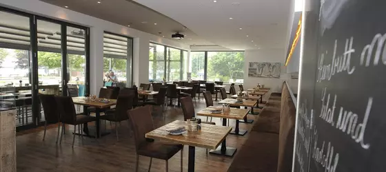 Acqua Strande Yachthotel & Restaurant | Schleswig-Holstein - Strande