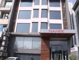 The Nanee Suites | Batı Delhi - Ulusal Eyalet Başkenti Delhi - Delhi (ve civarı) - Yeni Delhi - Jasola