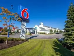 Motel 6 Toronto - Mississauga