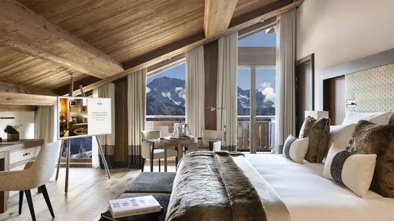 Hôtel Barrière Les Neiges Courchevel | Auvergne-Rhone-Alpes - Savoie (bölge) - Courchevel