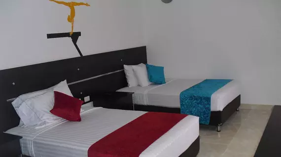 Hotel Cali Plaza Sports | Valle del Cauca - Cali (ve civarı) - Cali - Granada