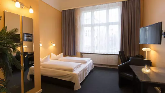 Hotel am Hermannplatz | Berlin (ve civarı) - Friedrichshain-Kreuzberg - Kreuzberg