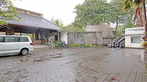 ZEN Rooms Pengosekan Ubud Villa | Bali - Ubud - Peliatan