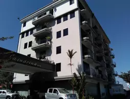 Casuarina Hotel | Sabah - Kota Kinabalu (ve civarı) - Kota Kinabalu - Kampung Sembulan Baru - Tanjung Aru