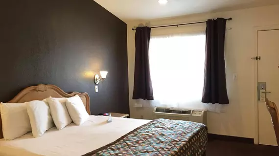 Anaheim Discovery Inn and Suites | Kaliforniya - Orange County - Anaheim - Anaheim Resort