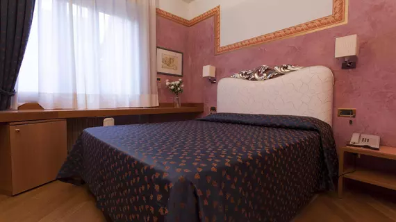 Hotel Europa | Veneto - Verona (ve civarı) - Verona - Citta Antica