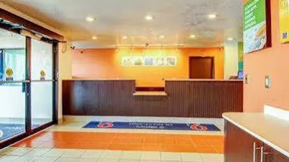 Motel 6 - Columbia | Missouri - Columbia (ve civarı) - Columbia