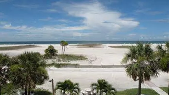 Surf Beach Resort | Florida - St. Petersburg - Clearwater (ve civarı) - Treasure Island