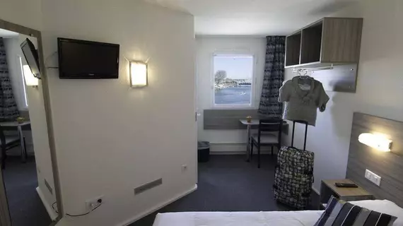 Hotel Azur | Occitanie - Herault (bölge) - Montpellier (ve civarı) - Sete