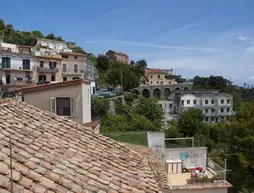 Residence Zelzar | Campania - Salerno (il) - Vietri Sul Mare - Dragonea