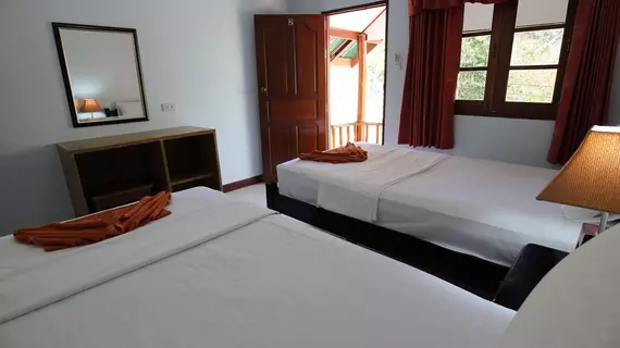 Phi Phi Jungle Hill Bungalow | Krabi İli - Ko Phi Phi