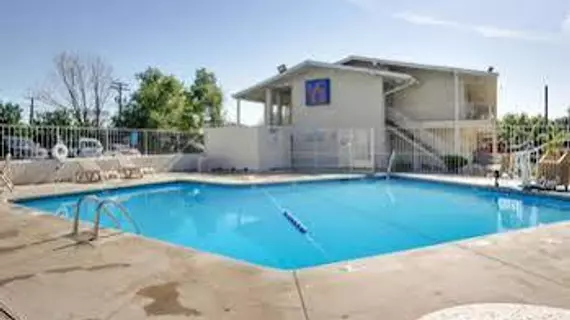 Motel 6 Denver - Lakewood | Kolorado - Denver (ve civarı) - Lakewood