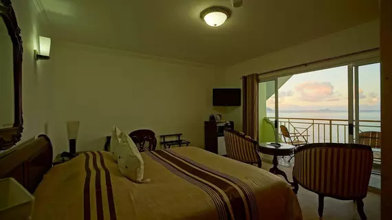 Treasure Cove Hotel & Restaurant | Seyşeller - Mahe Adası